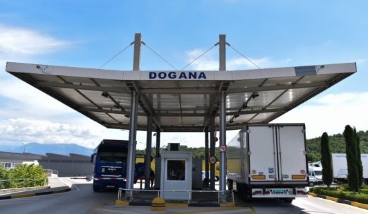 Rishperndahen fondet buxhetore: 89 milion leke u shtohen doganave